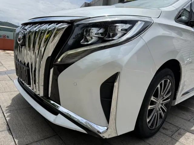 GAC Trumpchi M8 — Фото автомобиля 13