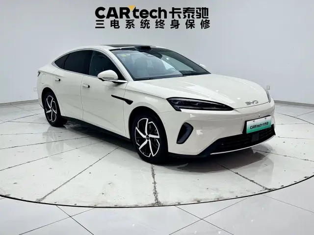 BYD Seal 07 DM-i — Фото автомобиля 2