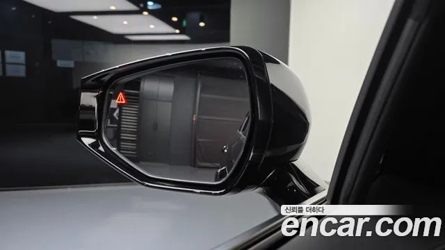 Kia K8 Hybrid — Фото автомобиля 11