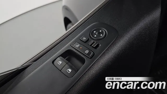 Hyundai Staria — Фото автомобиля 26