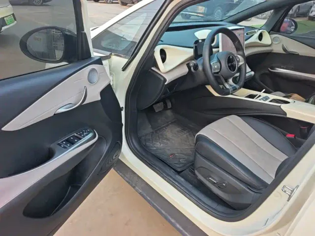 BYD Dolphin — Фото автомобиля 15
