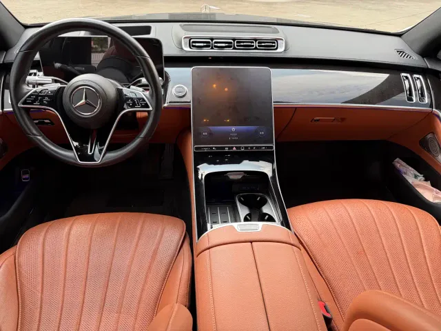 Mercedes-Benz S-Class — Фото автомобиля 5