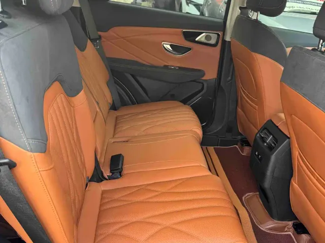 Jetour X70 Plus — Фото автомобиля 8