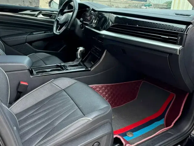 Volkswagen Passat — Фото автомобиля 9