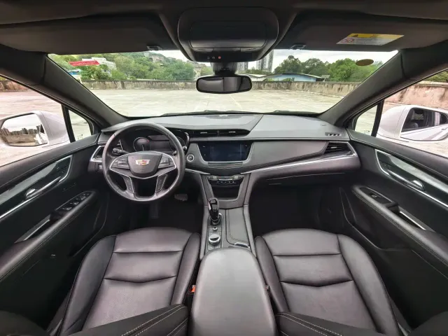Cadillac XT5 — Фото автомобиля 10