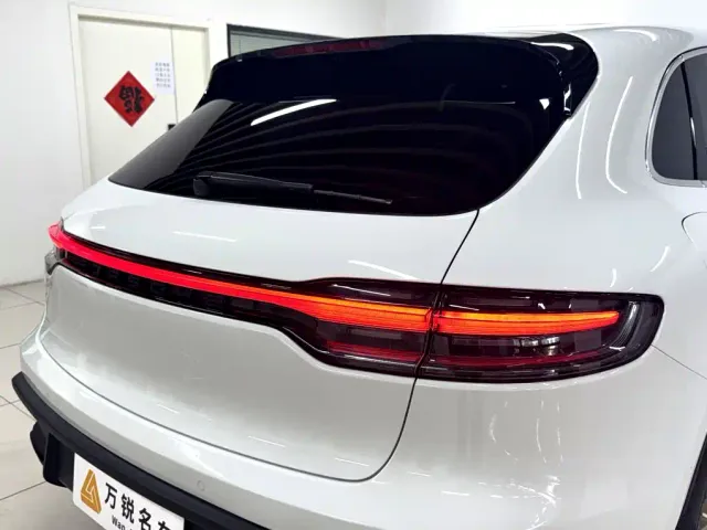 Porsche Macan — Фото автомобиля 7