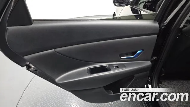 Hyundai AVANTE Новый Avante (CN7) — Фото автомобиля 25