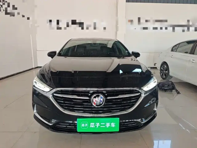 Buick LaCrosse — Фото автомобиля 2