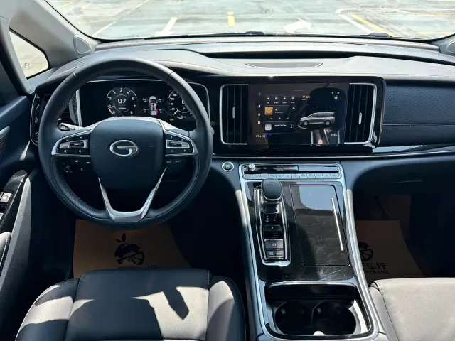 GAC Trumpchi M8 — Фото автомобиля 9