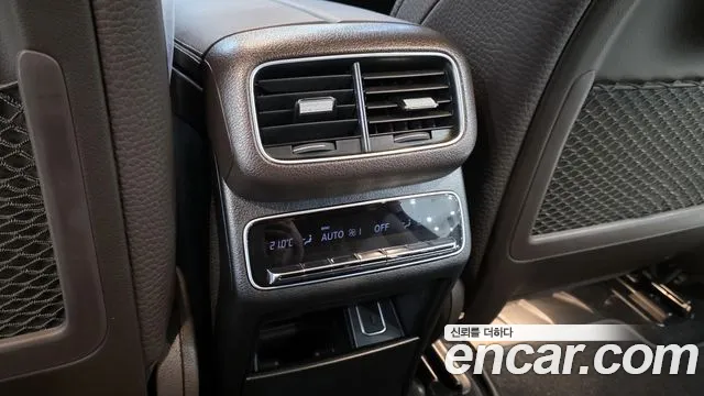 Mercedes-Benz GLE-Class — Фото автомобиля 18
