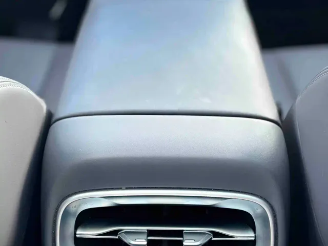 Leapmotor B10 — Фото автомобиля 18