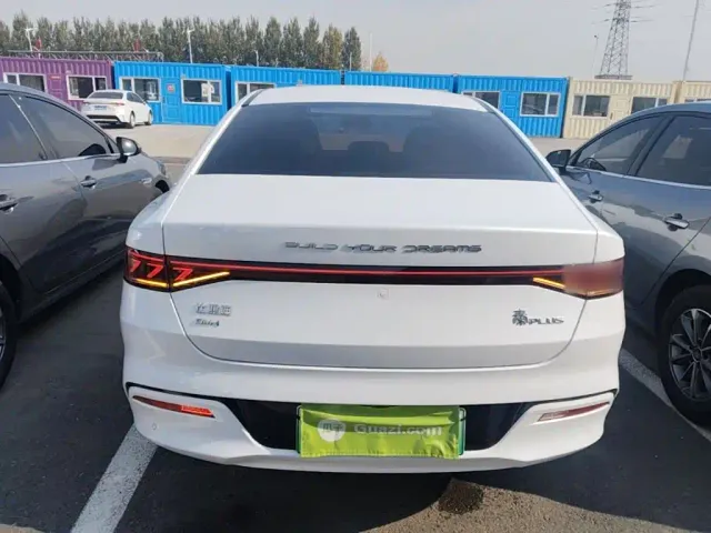BYD Qin PLUS — Фото автомобиля 5