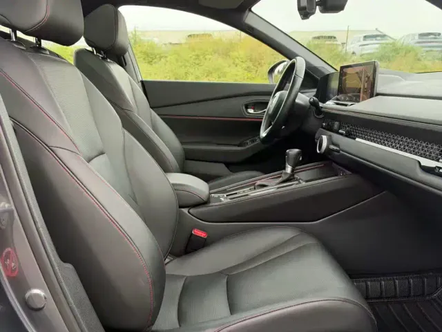 Honda Accord — Фото автомобиля 7