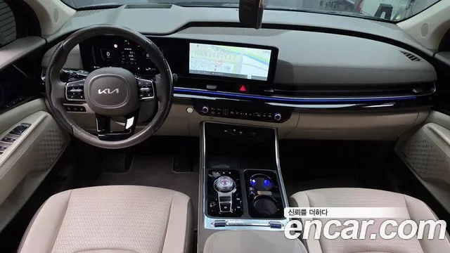 Kia Carnival Generation 4 — Фото автомобиля 10
