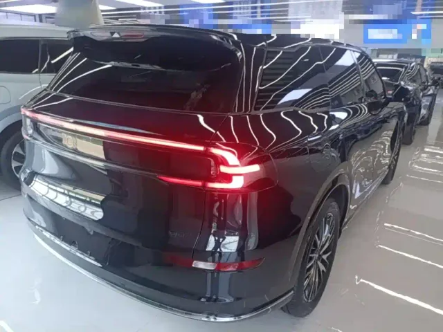Changan Qiyuan Q07 — Фото автомобиля 6