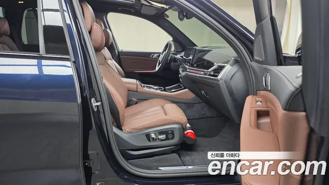 BMW X5 xDrive 40i M Sport — Фото автомобиля 22