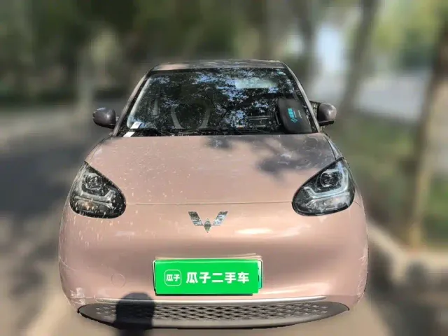 Wuling Bingo — Фото автомобиля 2