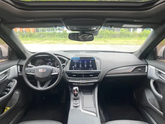Cadillac CT5 — Фото автомобиля 18