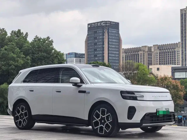 Xiaomi Pengcheng N70 — Фото автомобиля 3