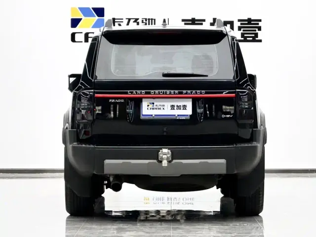 Toyota Prado — Фото автомобиля 5