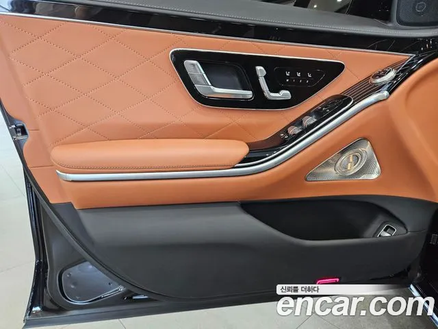 Mercedes-Benz S-Class — Фото автомобиля 11