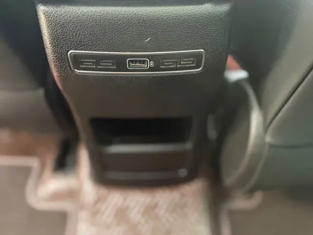Geely Binyue — Фото автомобиля 16