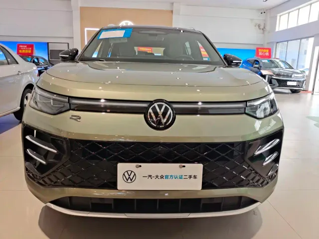 Volkswagen Tayron — Фото автомобиля 2