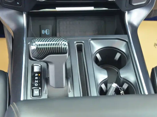 Ford F-150 Raptor — Фото автомобиля 9