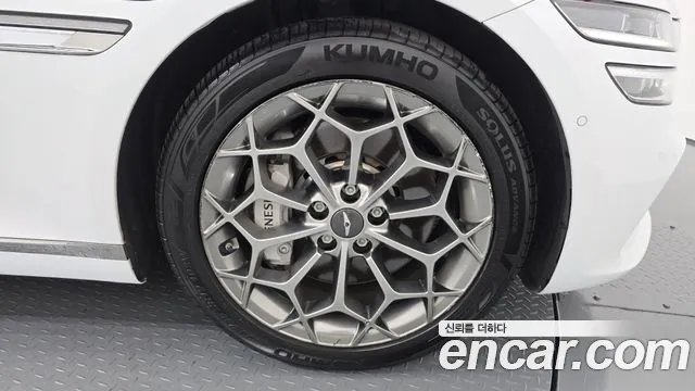 Genesis G80 Бензин 2.5 турбо AWD — Фото автомобиля 21