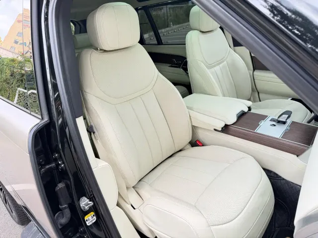 Land Rover Range Rover — Фото автомобиля 21