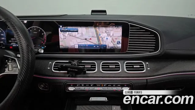 Mercedes-Benz GLE-Class — Фото автомобиля 20