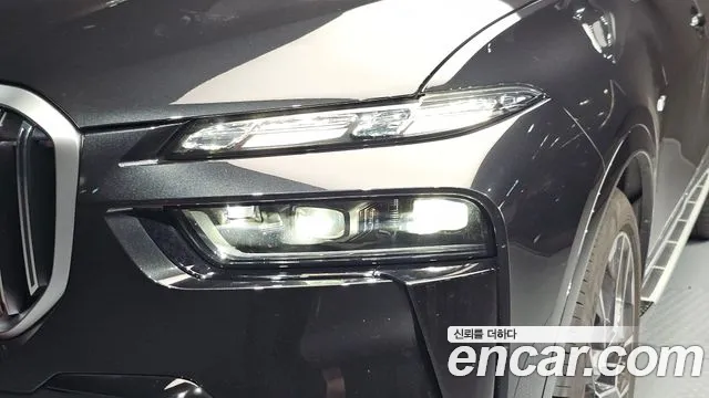 BMW X7 — Фото автомобиля 20
