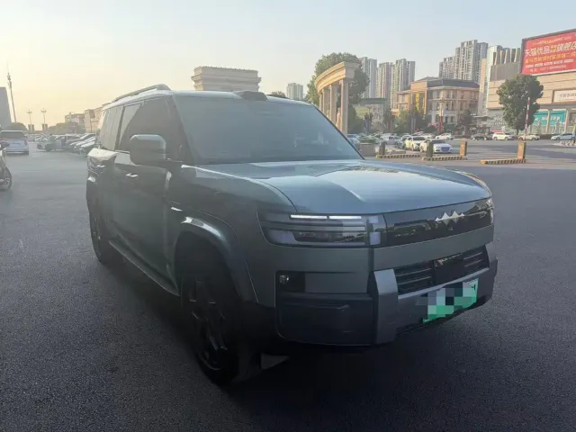 BYD FangChengBao Titanium 7 — Фото автомобиля 2