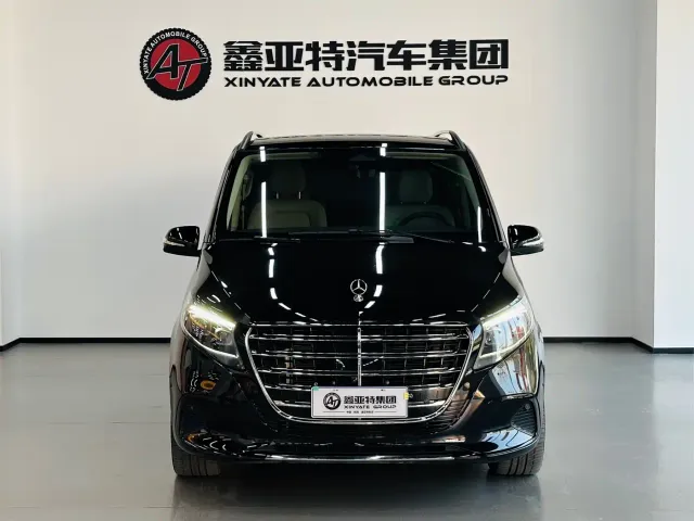 Mercedes-Benz V-Class — Фото автомобиля 3