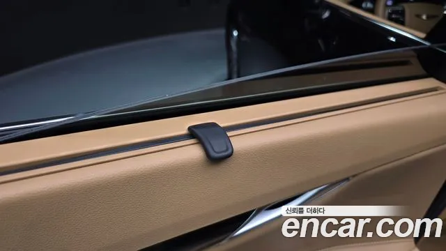 Genesis G80 Бензин 2.5 турбо AWD — Фото автомобиля 26