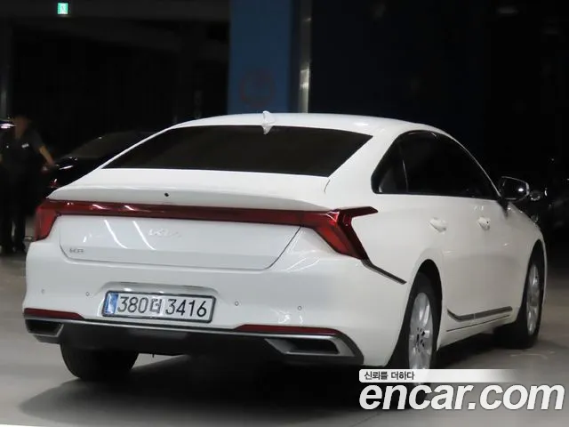 Kia K8 — Фото автомобиля 2