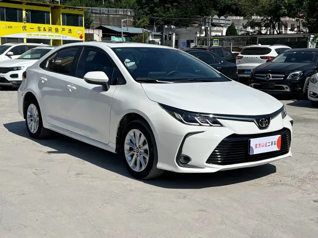 Toyota Corolla — Фото автомобиля 3