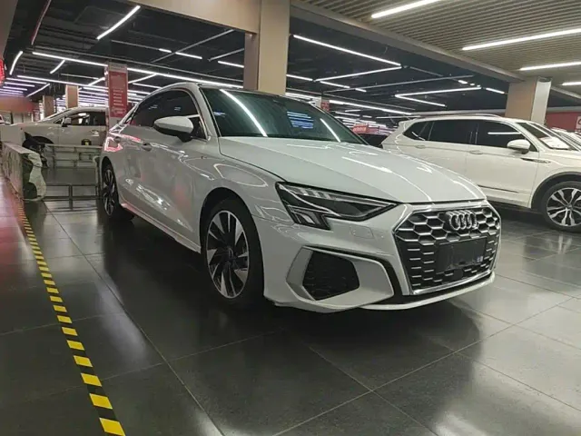 Audi A3 — Фото автомобиля 3