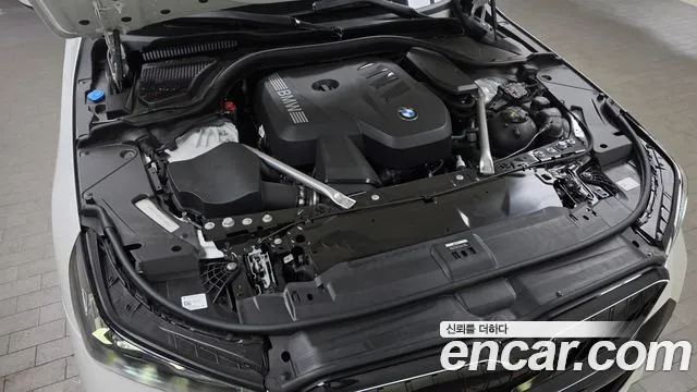 BMW 5 Series G60 — Фото автомобиля 6
