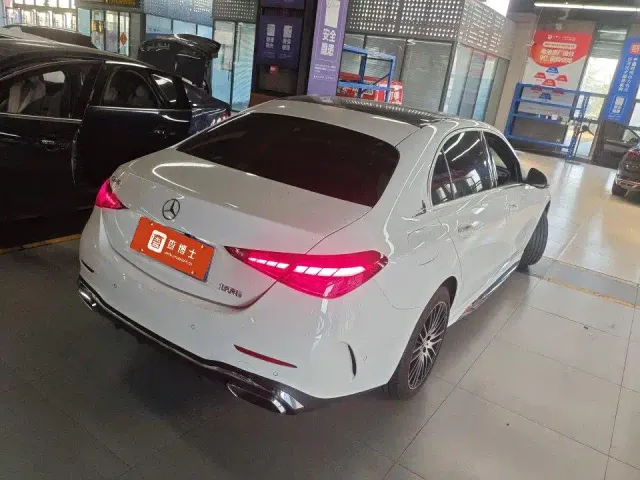 Mercedes-Benz Mercedes-Benz C-Class 2025 Facelift C 260 L Sport Edition — Фото автомобиля 2