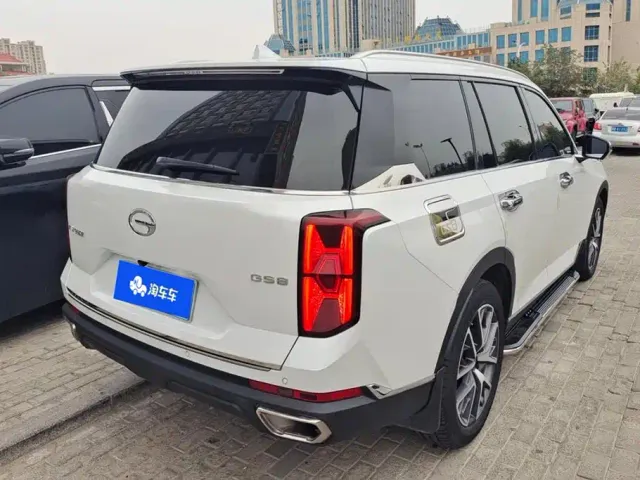 GAC Trumpchi GS8 — Фото автомобиля 3