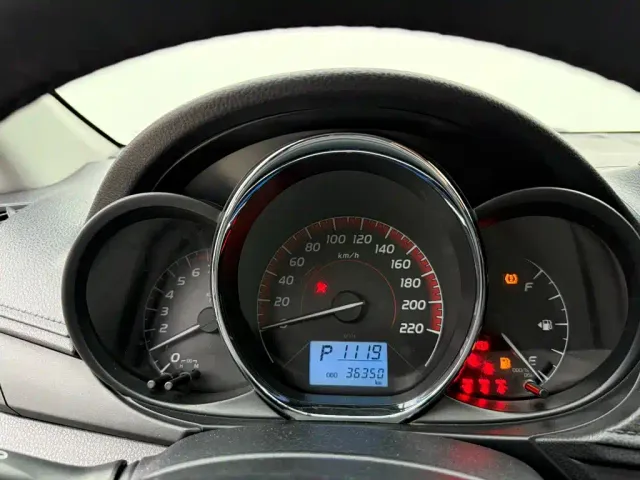 Toyota Vios — Фото автомобиля 11