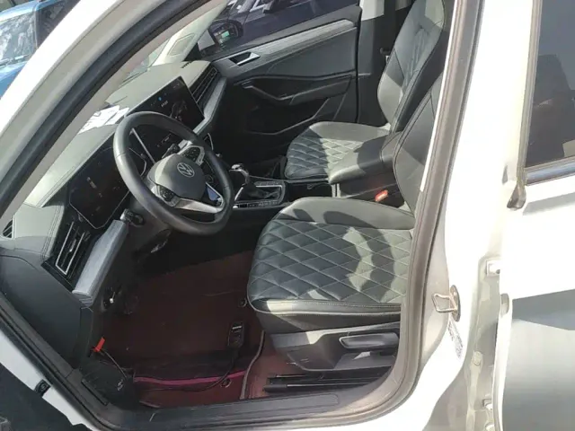 Volkswagen Sagitar — Фото автомобиля 14