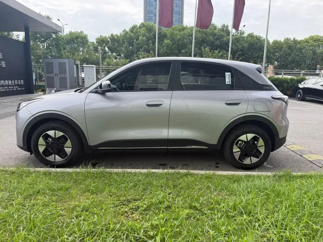 Geely Starry Wish — Фото автомобиля 16
