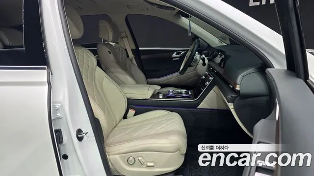 Genesis GV80 — Фото автомобиля 15