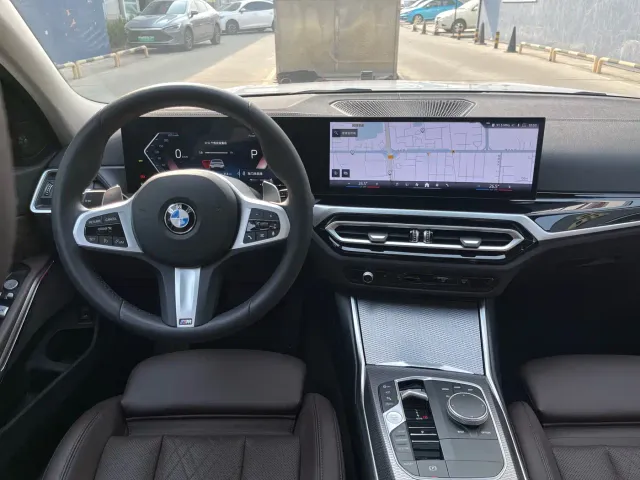 BMW 3 Series — Фото автомобиля 13