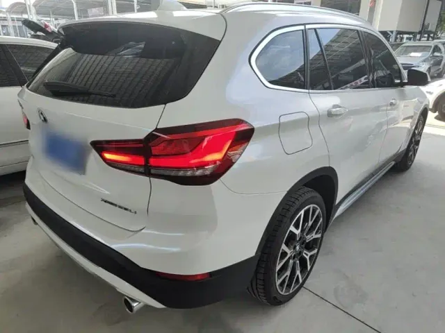 BMW X1 — Фото автомобиля 6