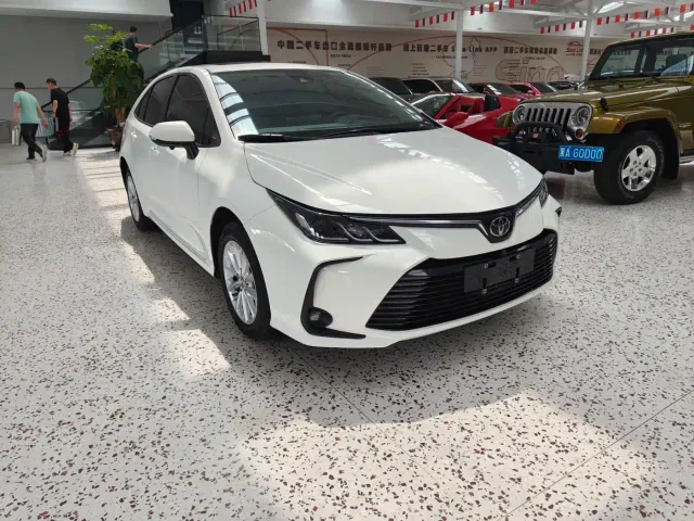 Toyota Corolla — Фото автомобиля 3