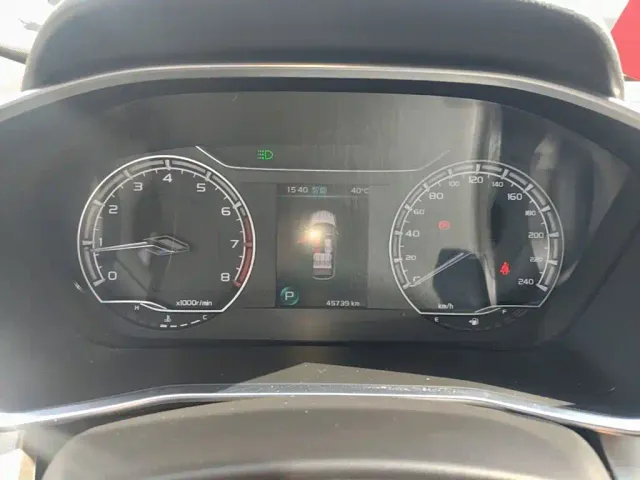 Geely Binyue — Фото автомобиля 11