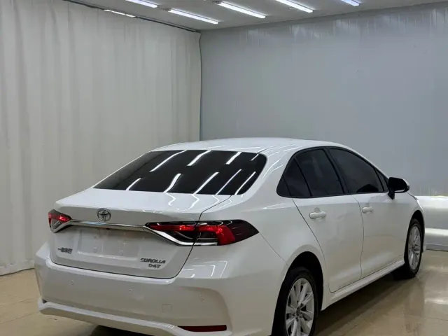 Toyota Corolla — Фото автомобиля 4